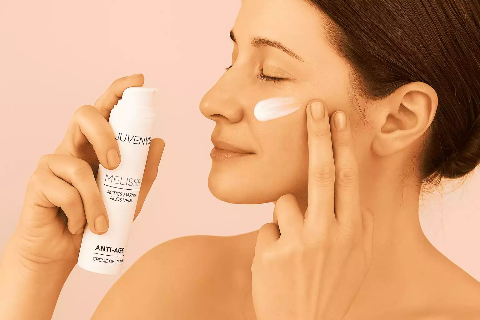 La nouvelle génération de soins anti-âge by Juvenys. Des ingrédients naturels et végan, des formules innovantes pour une peau plus jeune